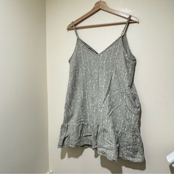 Women's American Eagle Green and Beige Sleeveless Baby Doll Midi Dress Size M - Picture 12 of 15